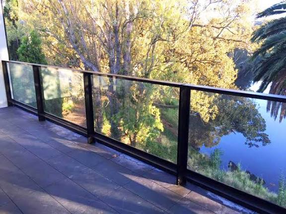 Alüminyum Cam Korkuluk 